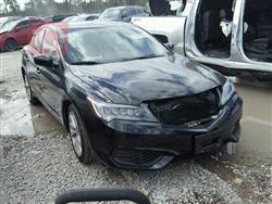 أكورا TLX